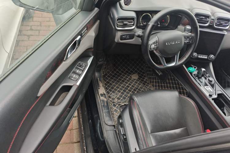 Used Lynk & Co 03 2020 2.0TD Automatic Jing Pro Edition
