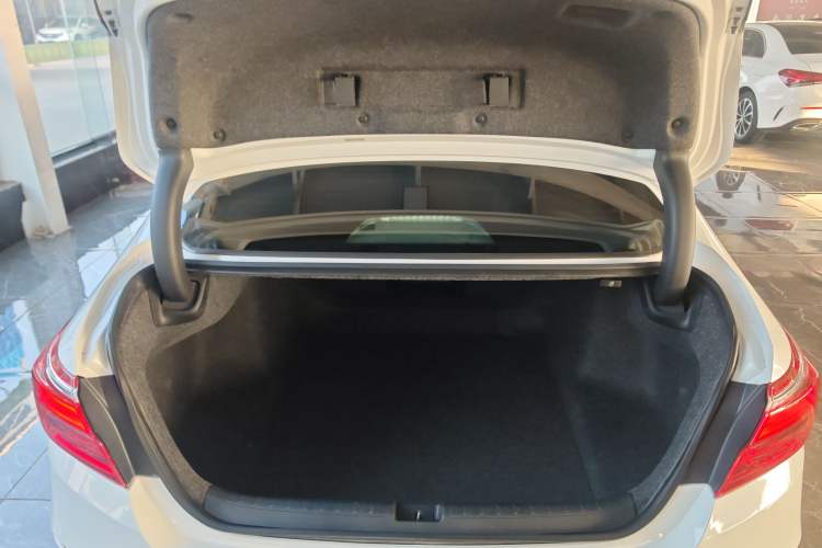 Used Honda Inspire 2019 260TURBO Elegant Edition China VI Emission Standard