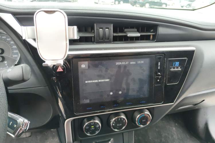 Used Toyota Corolla 2017 Revised Version 1.2T S-CVT GL-i