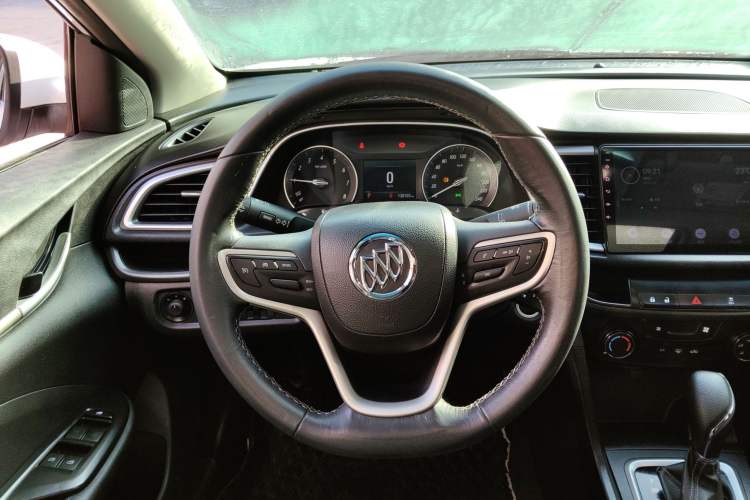 Used Buick GT 2018 18T Automatic Elite Model
