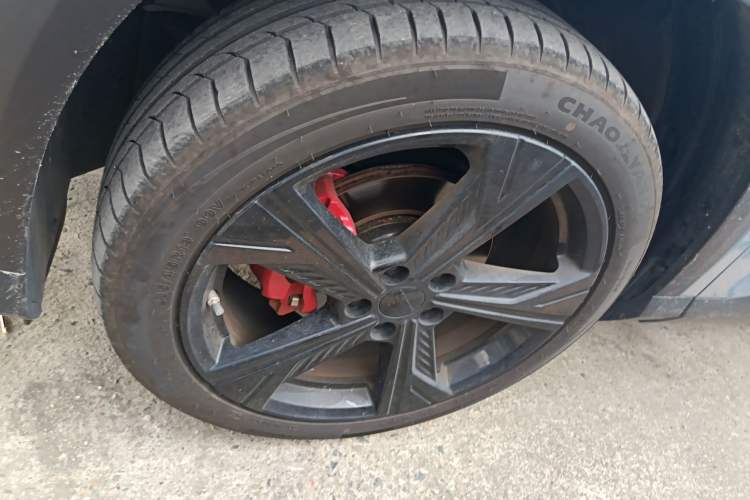 Used Geely Auto Emgrand X7 Sport 2024 1.5TD Prestige Edition
