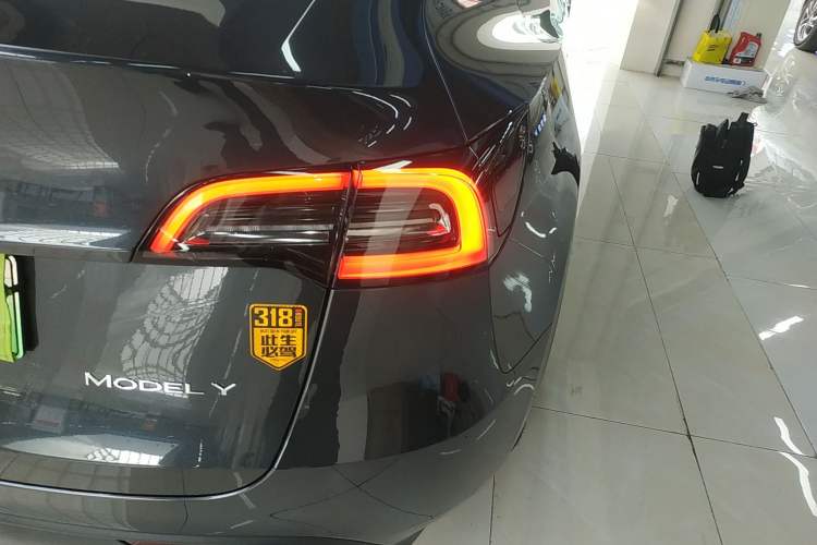 Used Tesla Model Y 2024 Rear-Wheel-Drive Version
