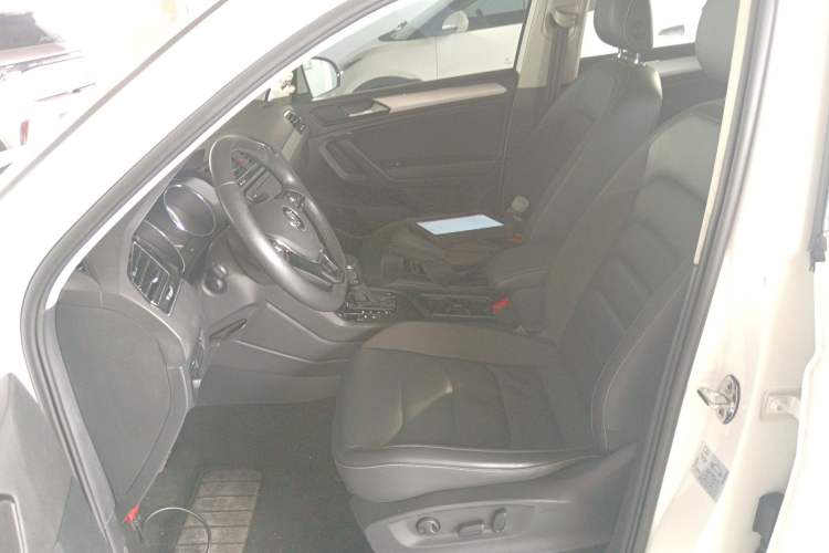 Used Volkswagen Tiguan L 2018 Facelift 330TSI Automatic Two-Wheel Drive Luxury Edition
