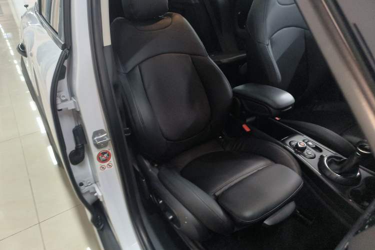 Used  Countryman 2017 1.5T COOPER ALL4 Traveler
