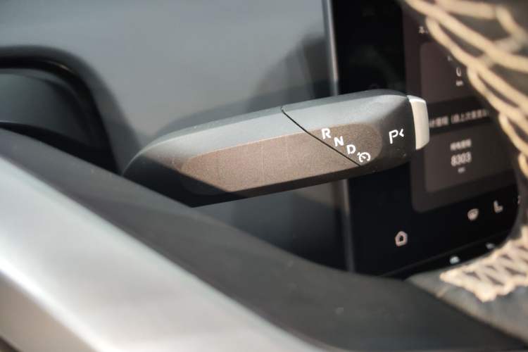 Used  12 2025 Ultra Extended-Range Edition
