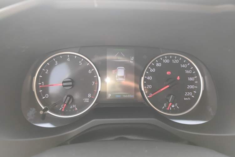 Used Toyota RAV4 2023 2.0L CVT Two-Wheel Drive Urban Edition
