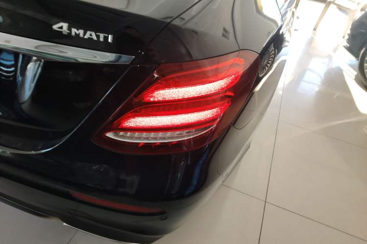 Used Mercedes-Benz E-Class 2020 Restyled E 260 L Sport 4MATIC
