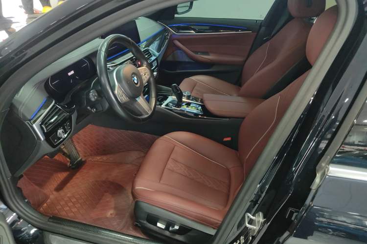 Used BMW 5 Series 2022 Second Facelift 525Li M Sport Package