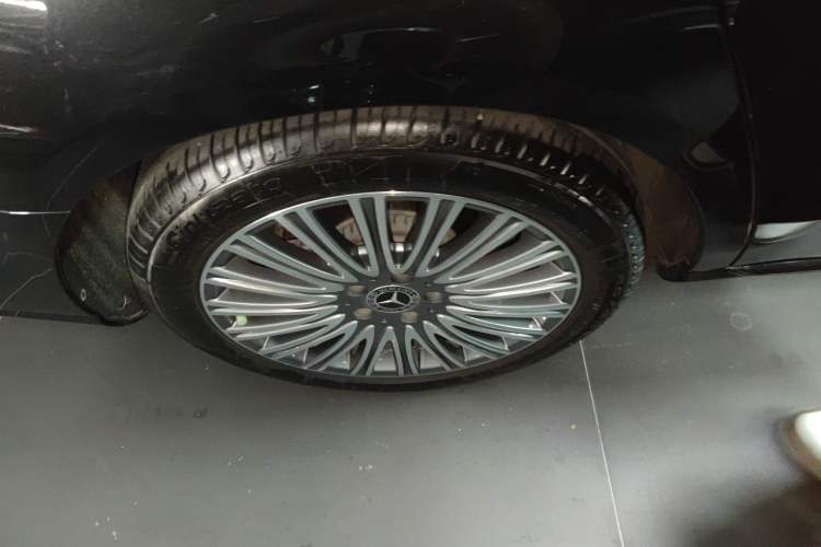 Used Mercedes-Benz E-Class 2022 Revised Version E 300 L Luxury Edition
