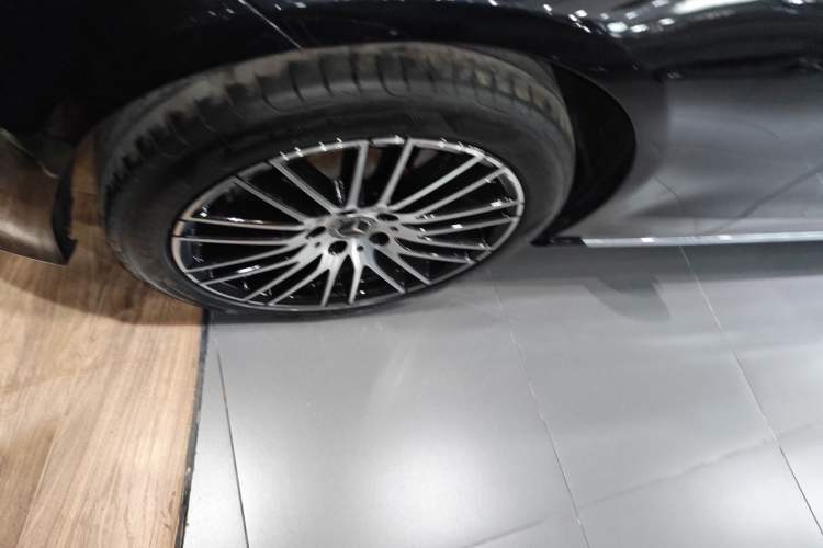 Used Mercedes-Benz C-Class 2024 Facelift C 260 L