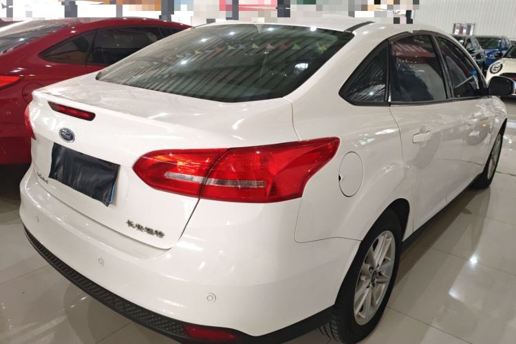 Used Ford Focus 2017 Sedan 1.6L Automatic Fashion Edition Smart Drive Version