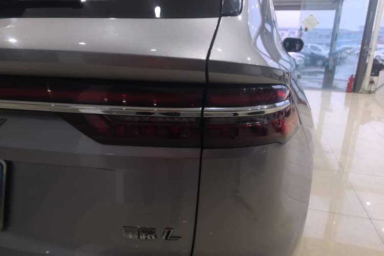 Used Geely Auto Monjaro L 2021 2.0TD DCT EVO Two-Wheel Drive Prestige Version
