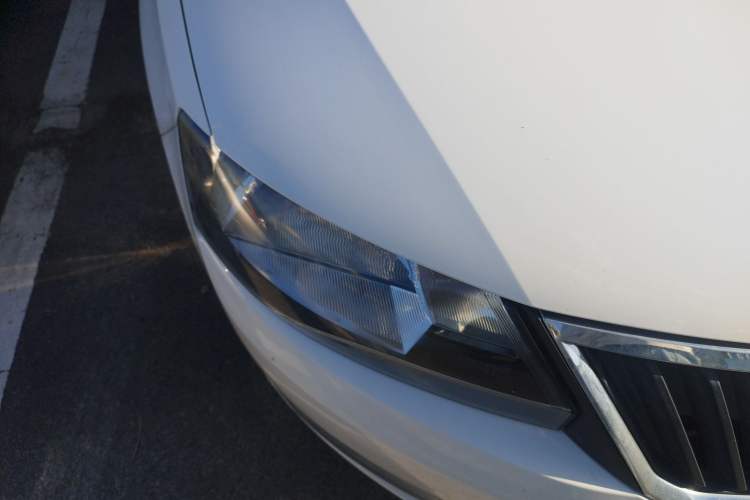 Used Skoda Rapid 2016 1.6L Manual Trend Edition
