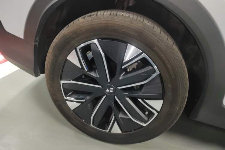 Used JETOUR Shanhai Shanhai L7 2024 1.5T 120km ULTRA 7-Seater
