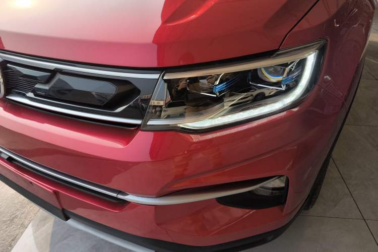 Used Changan CS35PLUS 2018 1.6L Automatic Smart Connect Version China V Standard