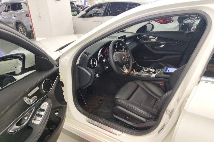 Used Mercedes-Benz C-Class 2016 C 200 L Sport Edition
