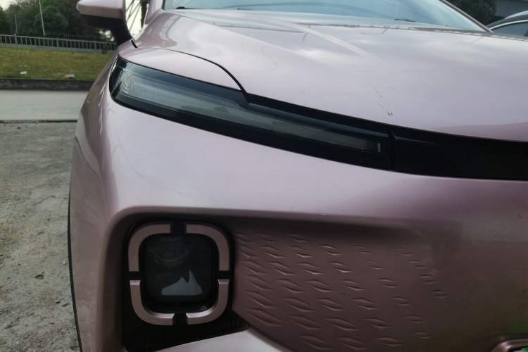 Used Geometry E Firefly 2024 301km Starlight
