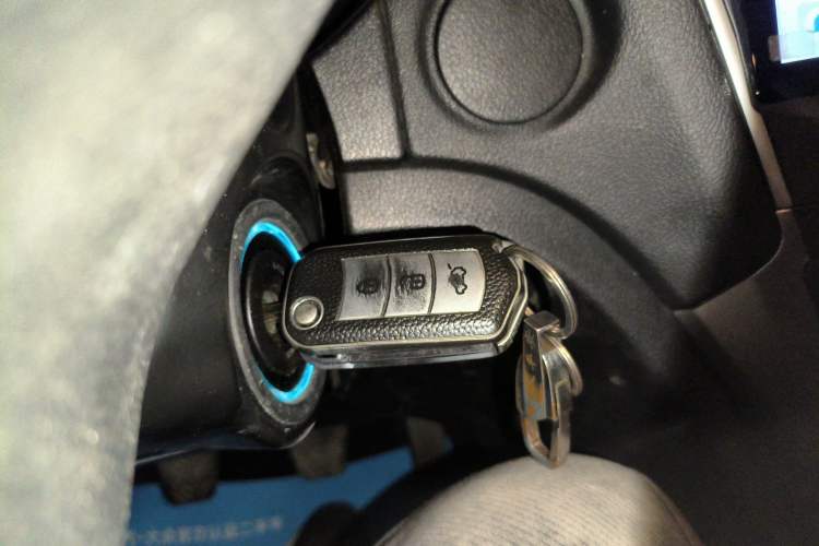 Used GAC Trumpchi GS5 2012 2.0L Manual Two-Wheel Drive Comfort Edition