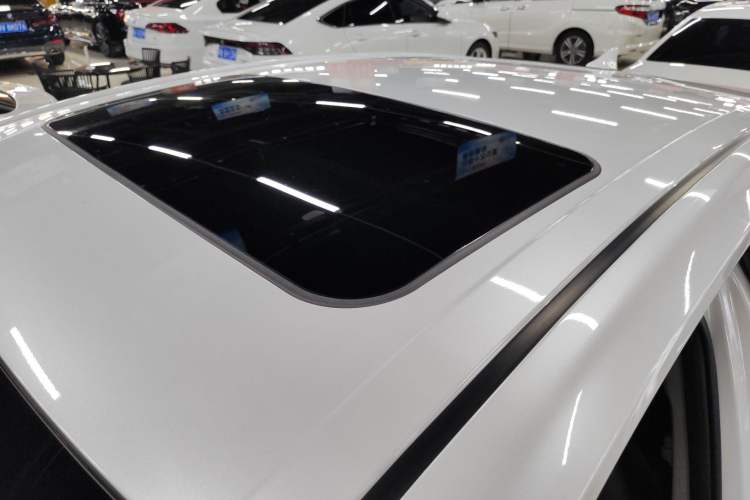 Used Toyota Camry 2021 2.0G Luxury Edition
