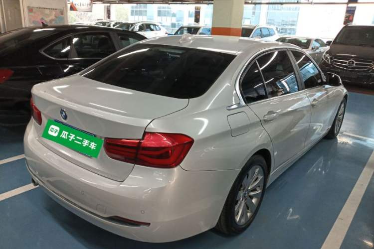 Used BMW 3 Series 2017 318Li Fashion Model
