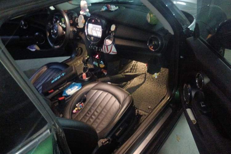 Used  MINI 2014 1.2T ONE+
