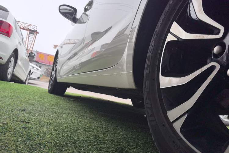 Used Chevrolet Monza 2019 RS 330T Automatic Comfort Edition China VI Standard
