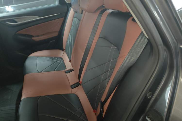 Used Changan Eado 2023 Changan Edition PLUS Blue Whale NE 1.4T GDI DCT Prestige Version
