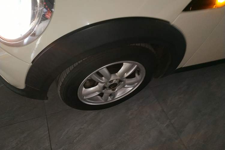 Used  MINI 2011 1.6L ONE