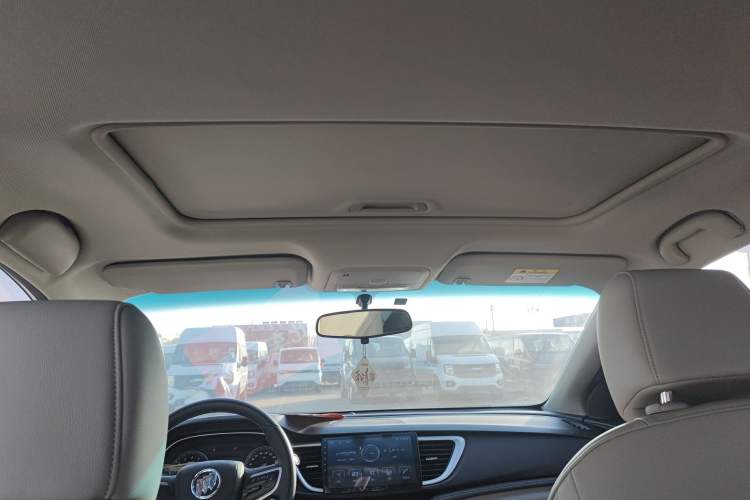 Used Buick GT 2018 15T Manual Elite Version China V Standard
