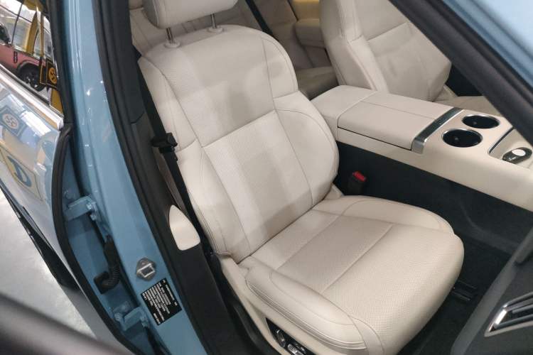 Used Li Auto L7 2024 Ultra Model
