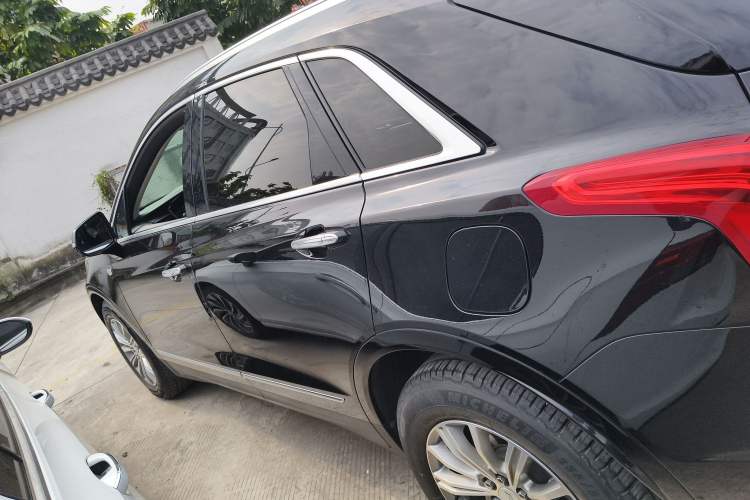 Used Cadillac XT5 2018 28T Four-Wheel Drive Luxury Model