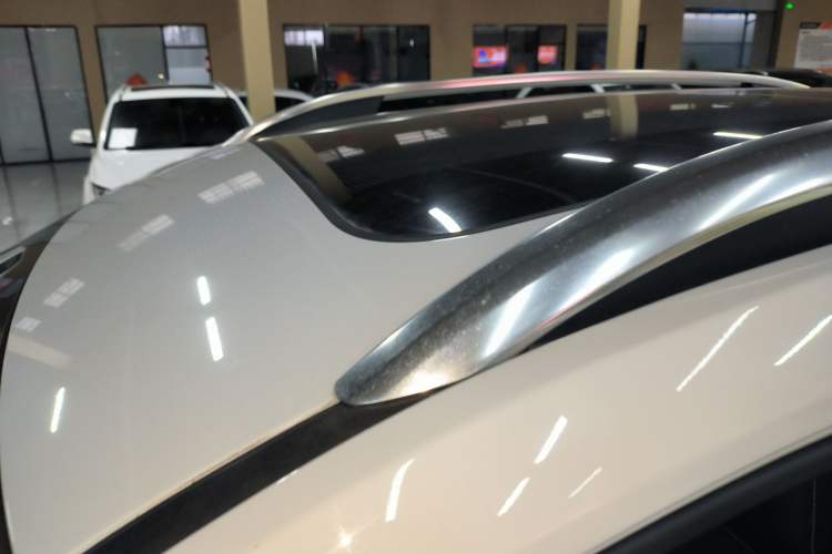 Used Roewe RX5 2019 20T Two-Wheel Drive Automatic Ali Smart Connectivity Platinum Edition
