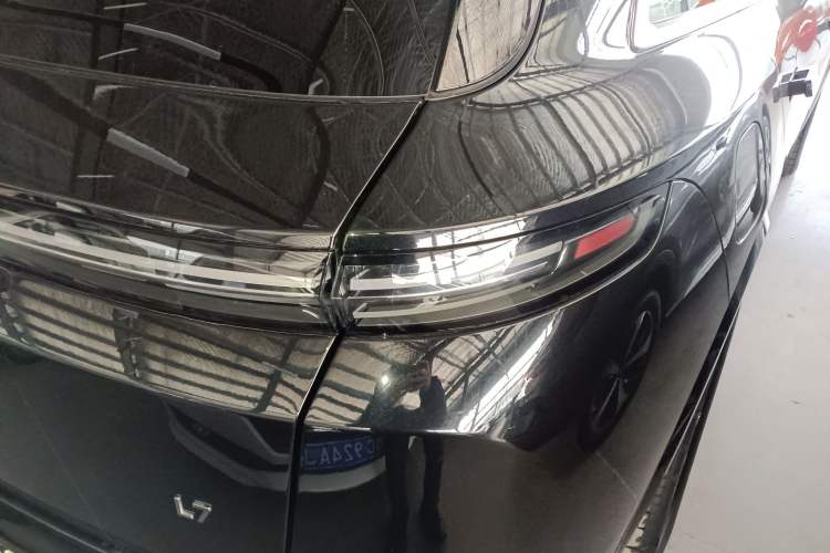 Used Li Auto L7 2023 Pro Model
