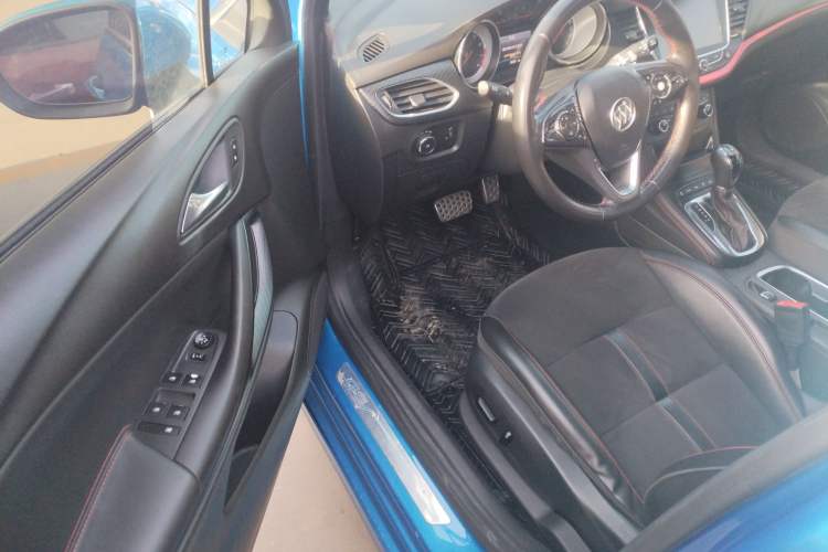 Used Buick Verano 2016 Hatchback GS 20T Dual-Clutch Passionate Sporty Model
