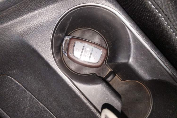 Used Hyundai Elantra 2018 1.4T Dual-Clutch Xuan Dong · Dynamic Edition
