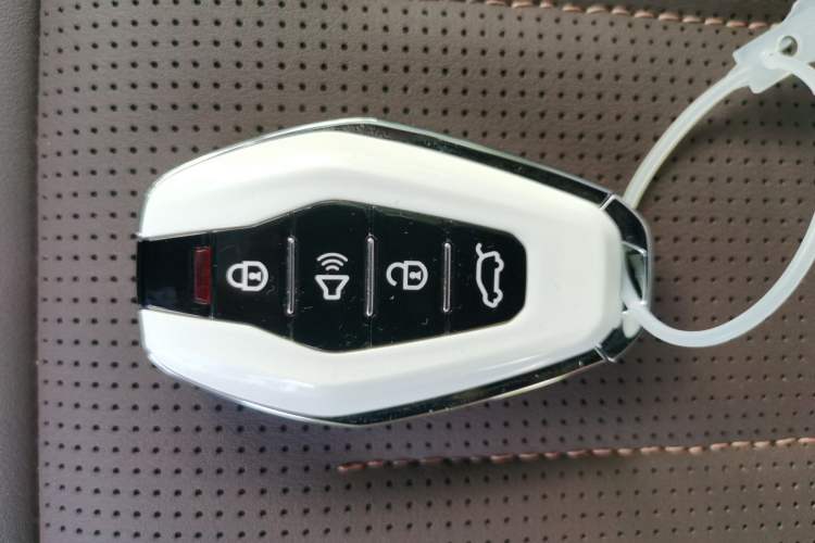 Used Jetour X90 2024 1.6T DCT Qilin Edition 7-Seater
