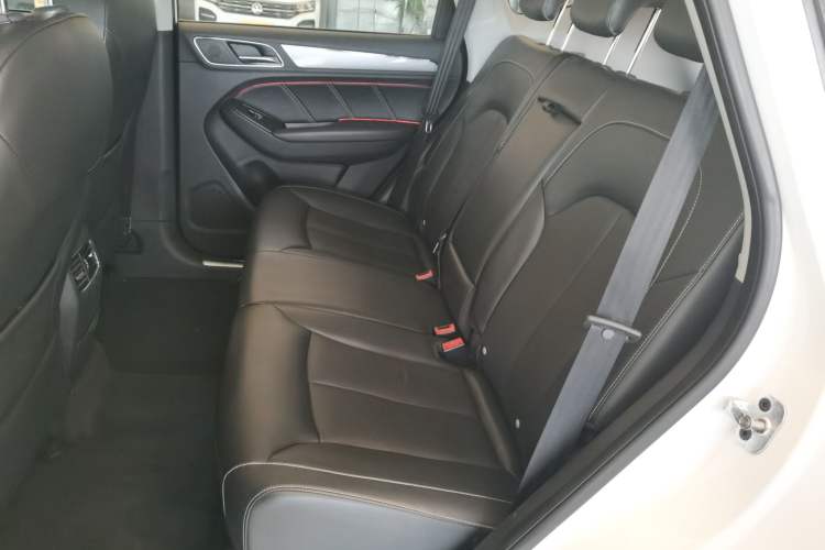 Used Roewe RX5 2016 30T Two-Wheel Drive Automatic Internet Smart Edition