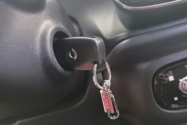 Used  fortwo 2015 1.0L 52 kW hardtop Dynamic version
