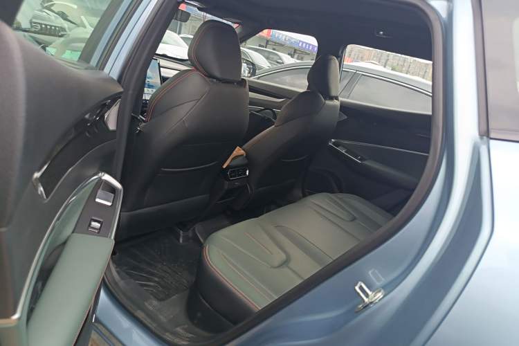 Used Geely Auto Emgrand X7 Sport 2024 1.5TD Prestige Edition
