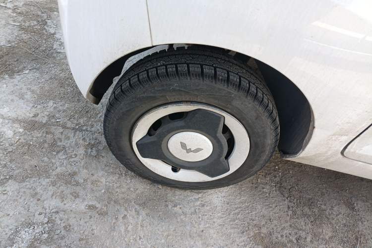 Used Wuling Hongguang MINIEV 2022 Zizai Version Lithium Iron Phosphate
