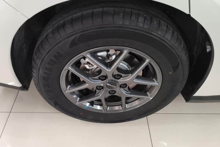 Used BYD Seal 06 New Energy 2025 DM-i Smart Drive 80KM Luxury Model