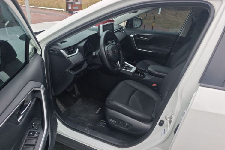 Used Toyota RAV4 2020 Dual-Engine 2.5L E-CVT Four-Wheel Drive Elite Edition
