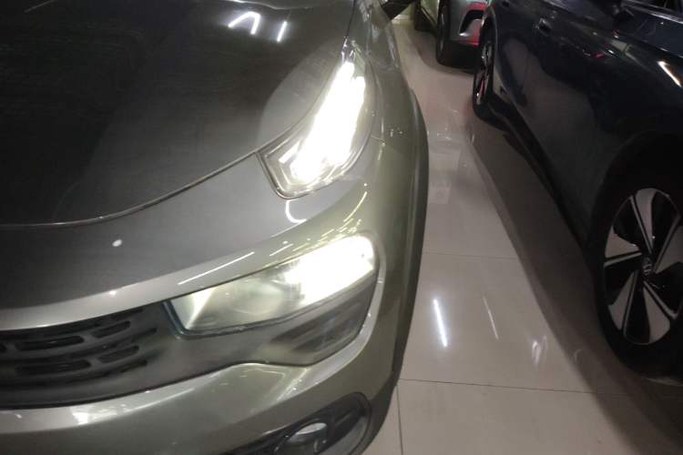 Used Lynk & Co 02 2022 2.0T DCT Shine Plus
