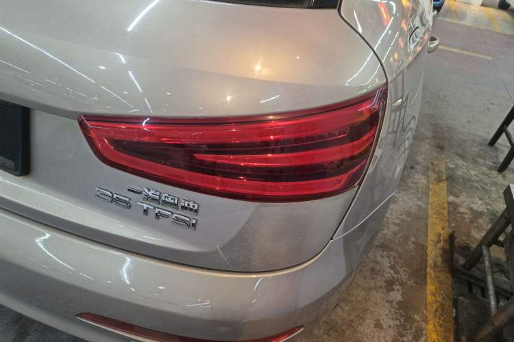 Used Audi Q3 2015 35 TFSI Millionth Anniversary Comfort Model
