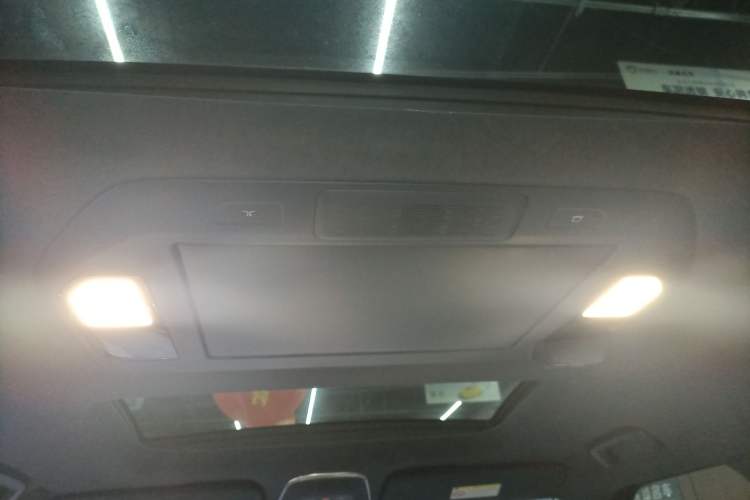 Used Zeekr 009 2024 Six-Seat Executive Version 4WD 108 kWh