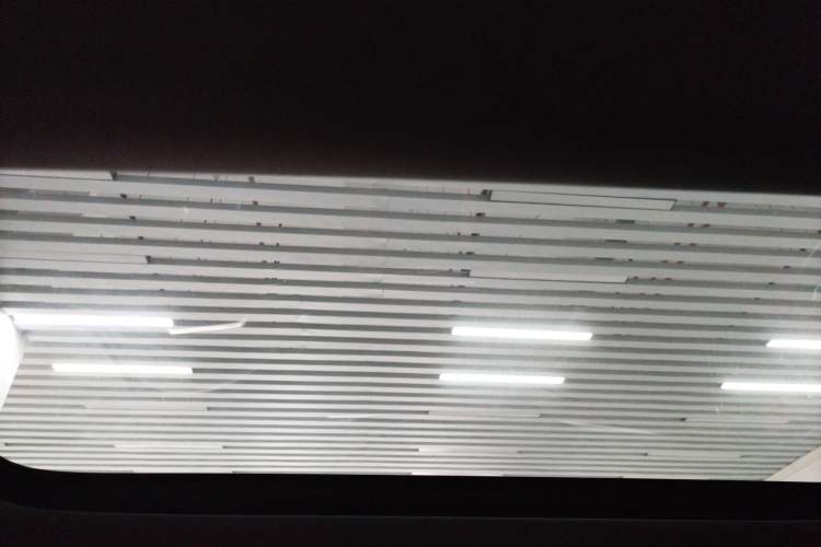 Used Li Auto L8 2024 Pro Model
