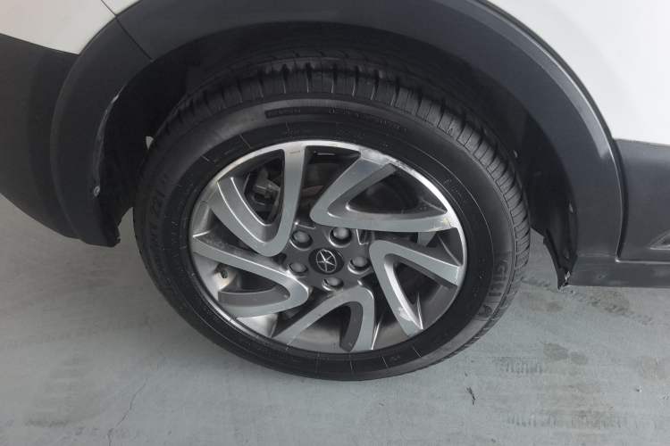 Used  Refine S3 2016 1.5L CVT Luxury Smart Version