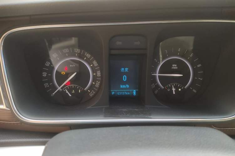 Used Buick GL8 2018 28T Comfort Model China VI Standard
