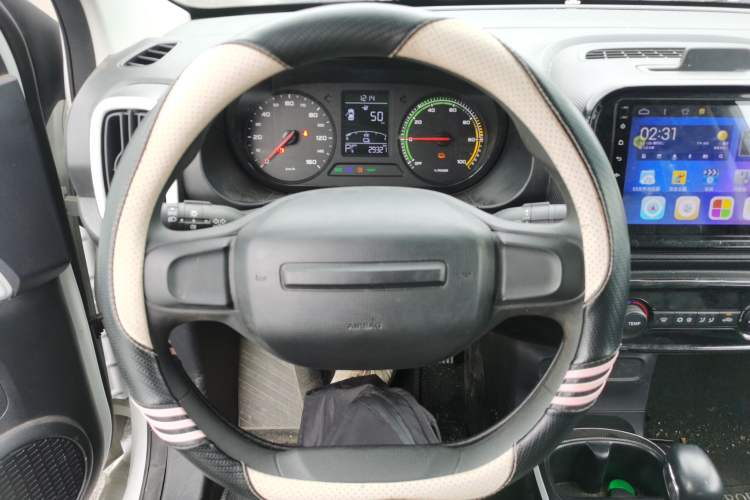 Used Roewe Clever 2022 311km QiQi BoBo Edition