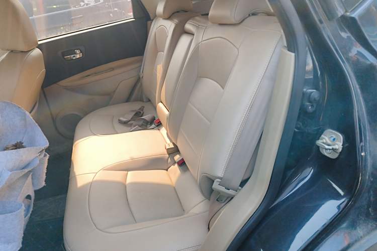 Used Nissan Qashqai 2012 2.0 XL Fire CVT 2WD
